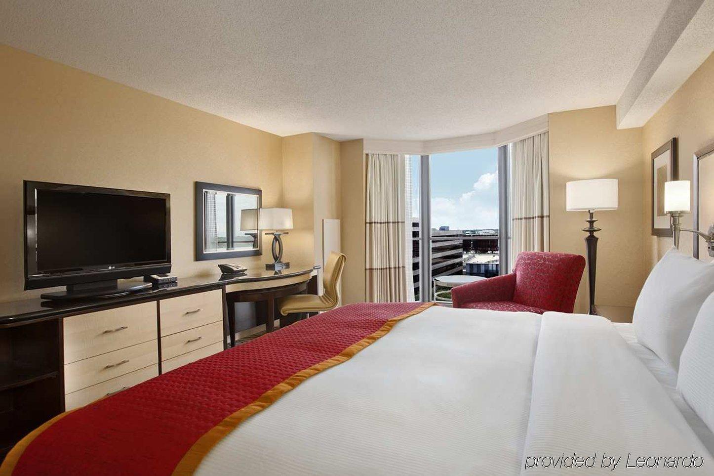 Hotel Hilton Rosemont Chicago O'Hare Zimmer foto